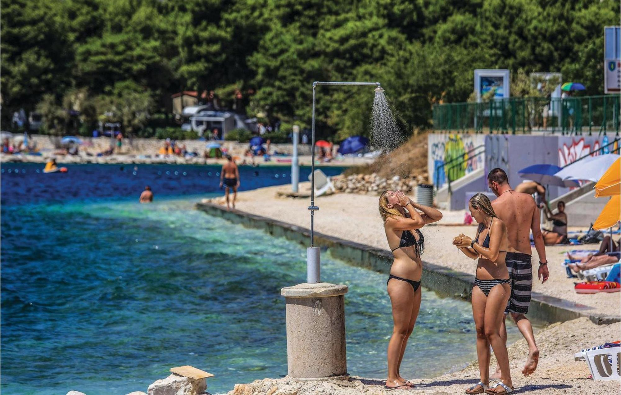 Amazing Apartment In Saldun With Wifi Trogir Luaran gambar
